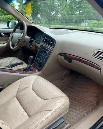 Volvo V70 cena 10800 przebieg: 451760, rok produkcji 2006 z Warszawa małe 631